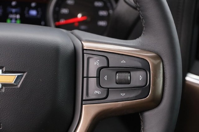 Used 2022 Chevrolet Silverado 3500 High Country w/ Z71 Off-Road Package AWD/4WD image 13