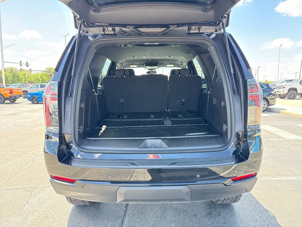 New 2026 Chevrolet Tahoe LS w/ LPO, Dark Essentials Package AWD/4WD image 25