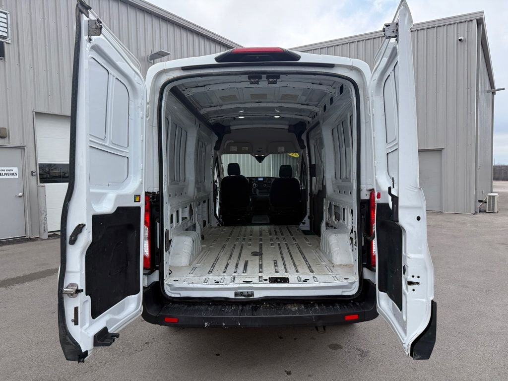Used 2023 Ford Transit 250 Medium Roof AWD image 11