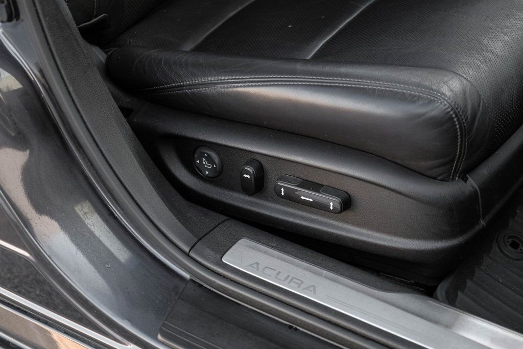 Used 2014 Acura RLX w/ Technology Package image 27