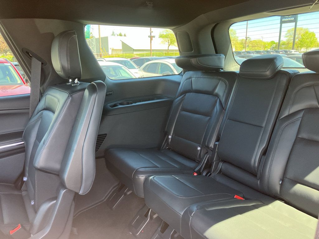 New 2026 Lincoln Navigator Reserve AWD/4WD image 16