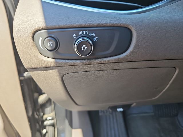 Used 2018 Chevrolet Malibu LT image 23