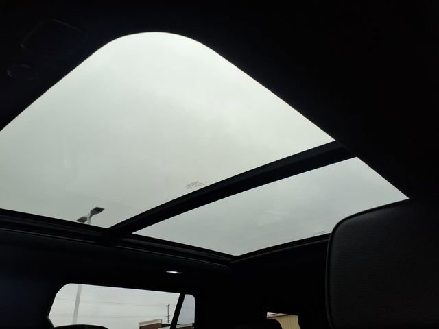 Used 2023 GMC Yukon Denali w/ LPO, Floor Liner Package AWD/4WD image 15