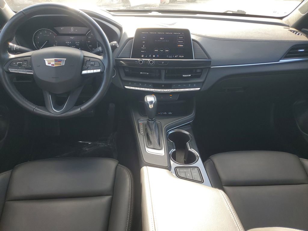 Used 2024 Cadillac CT4 Luxury image 16