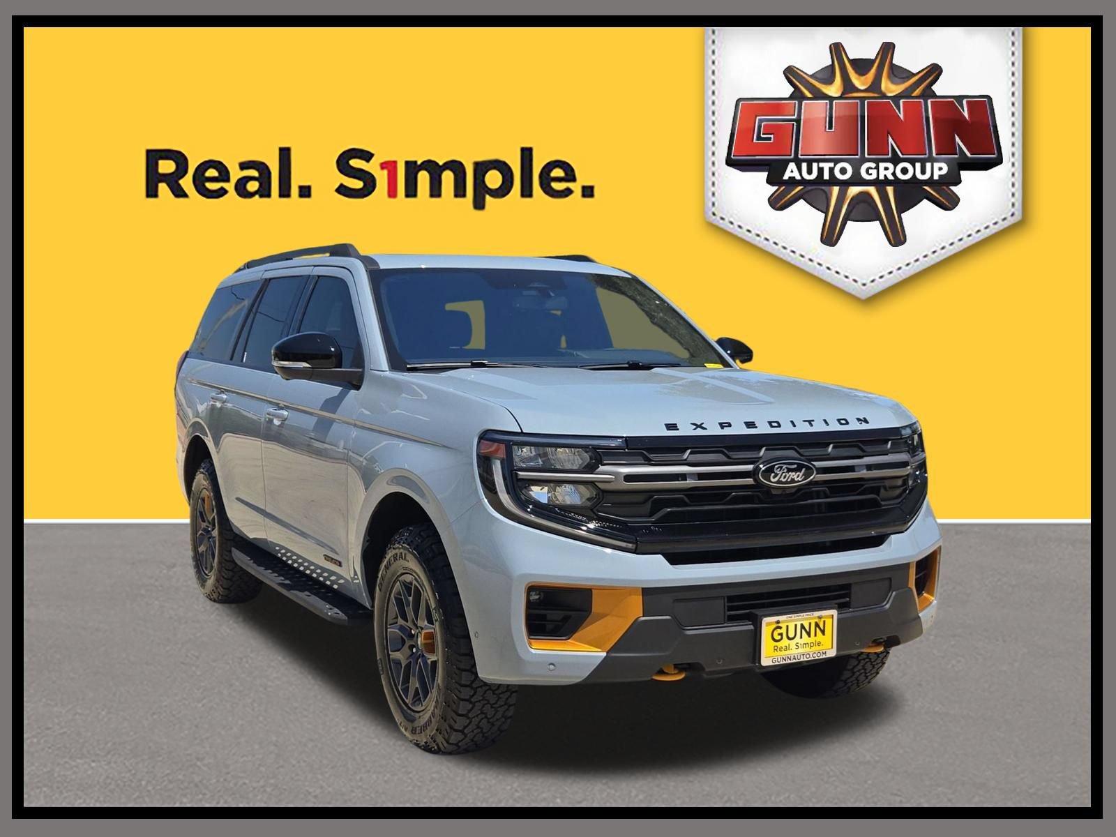 Used 2025 Ford Expedition Tremor AWD/4WD image 1