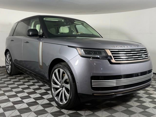 New 2026 Land Rover Range Rover SV AWD/4WD image 10