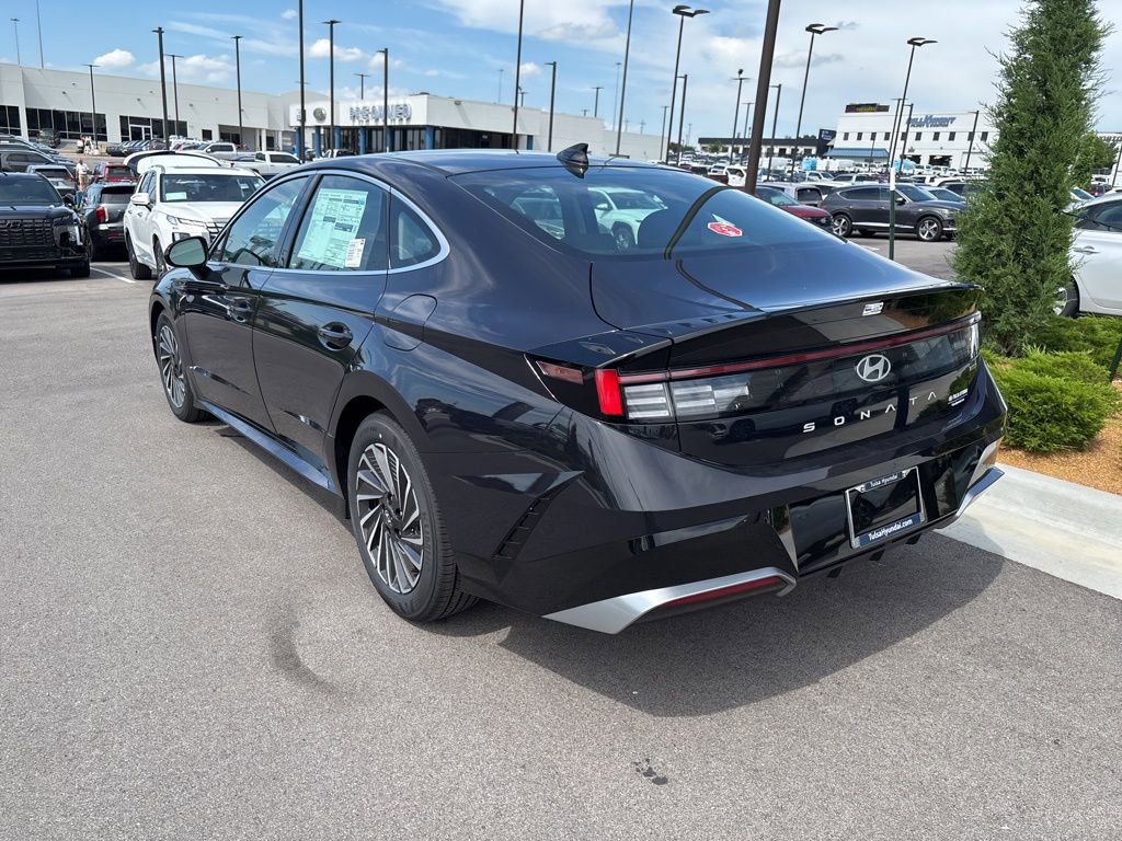 New 2025 Hyundai Sonata SEL FWD image 5