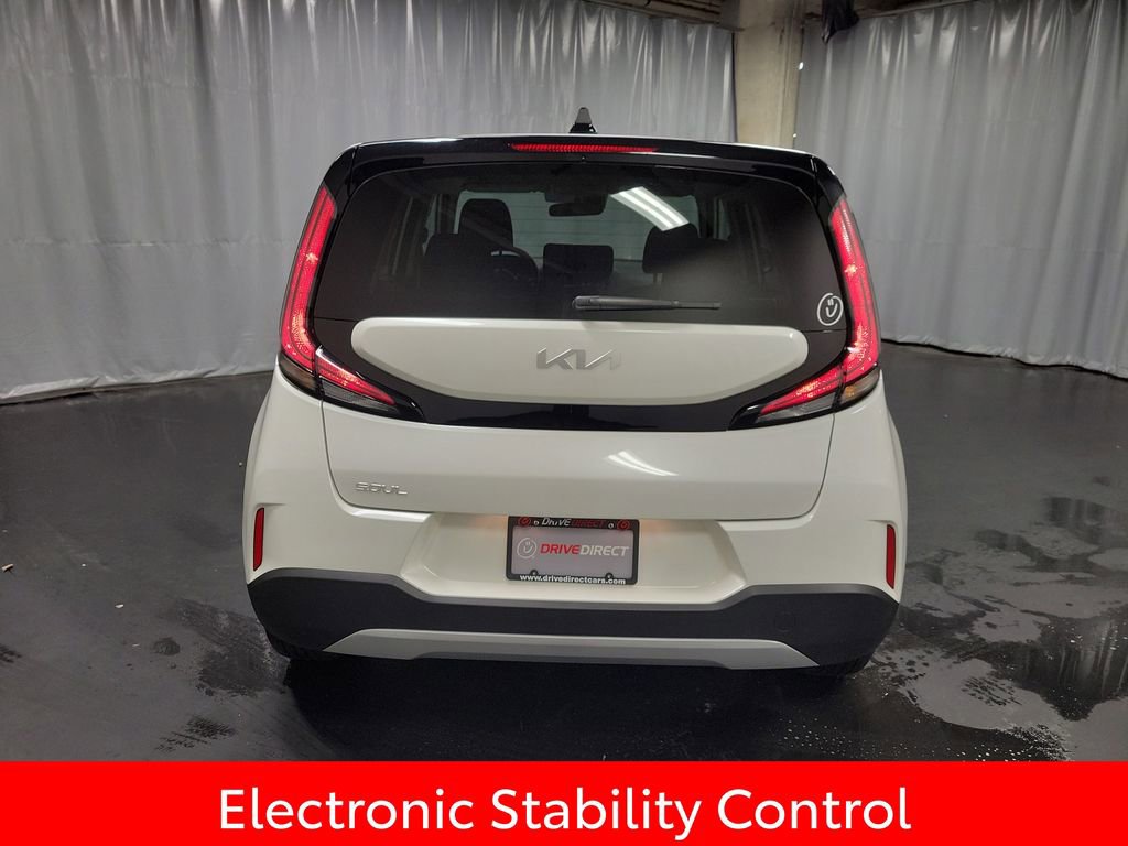 Used 2025 Kia Soul S FWD image 7