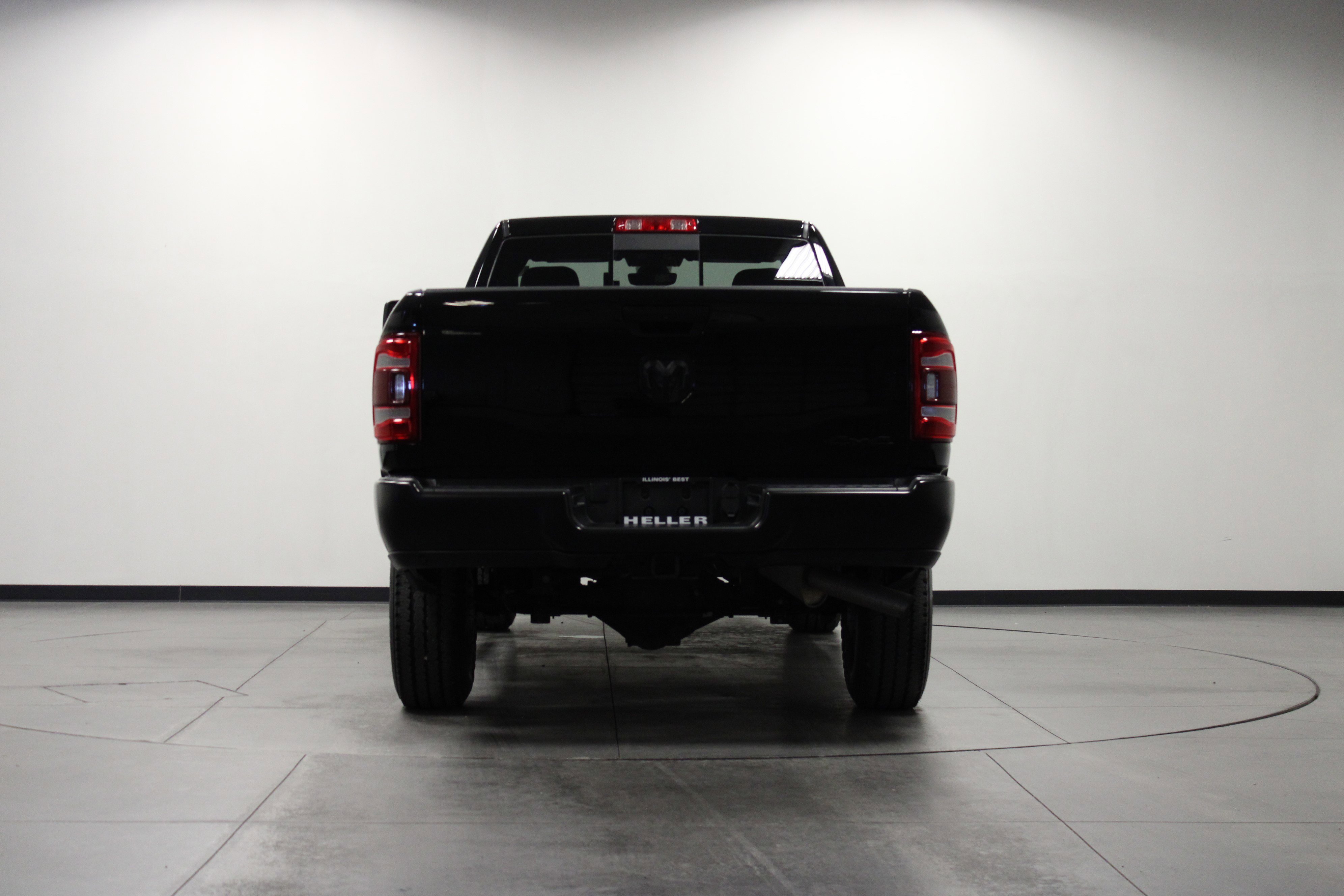 Used 2023 RAM 2500 Tradesman image 5