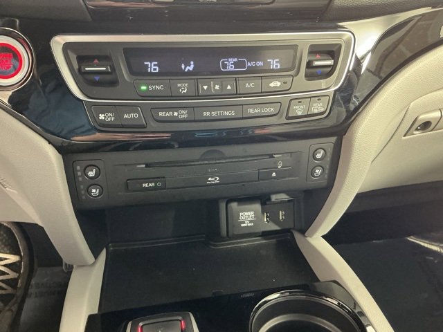 Used 2016 Honda Pilot Elite image 35