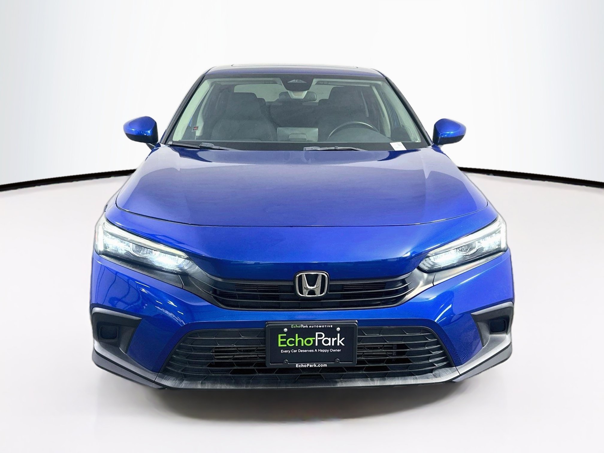 Used 2022 Honda Civic EX image 2