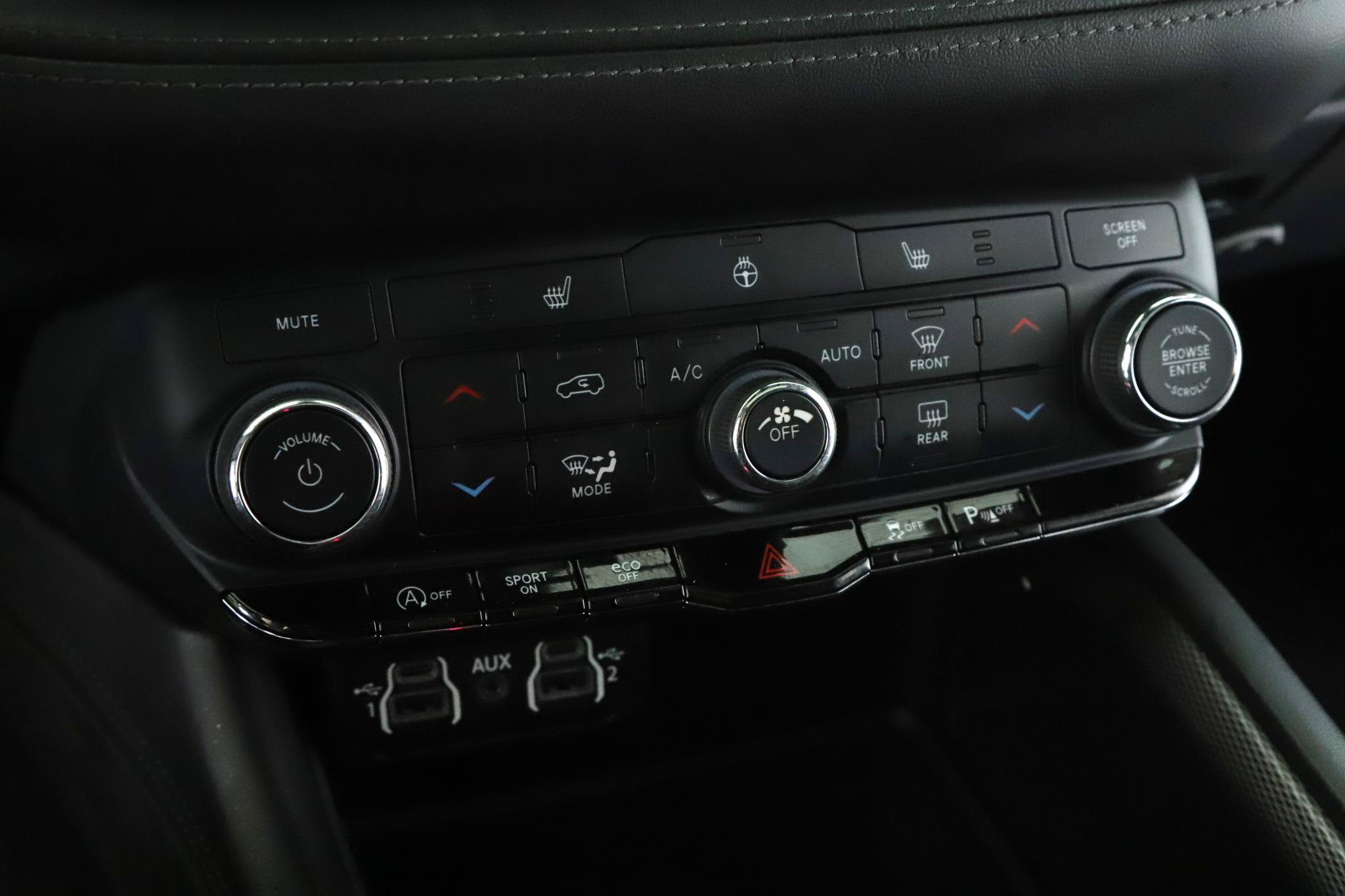 Used 2022 Dodge Durango GT w/ Blacktop Package AWD/4WD image 15