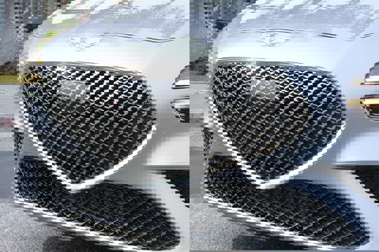 Used 2022 Genesis G70 2.0T RWD image 12