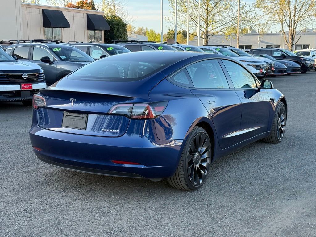 Used 2023 Tesla Model 3 Performance image 4