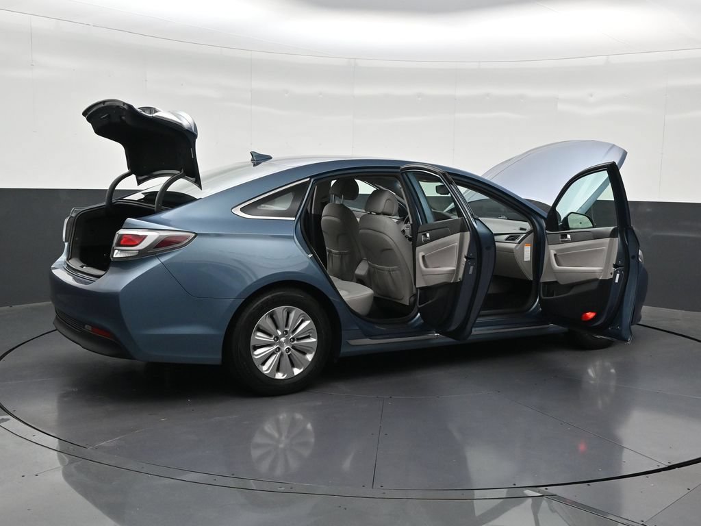 Used 2016 Hyundai Sonata SE FWD image 32
