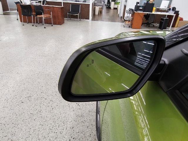 Used 2021 Hyundai Venue SEL image 32