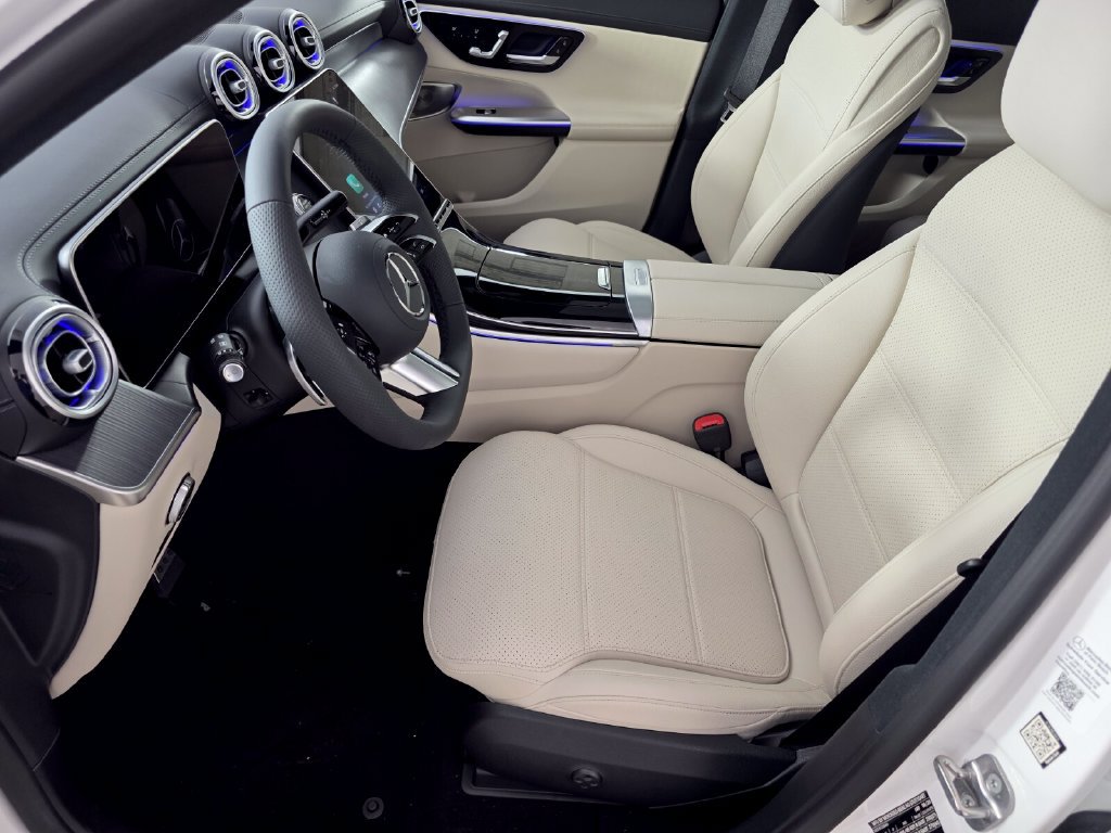 New 2027 Mercedes-Benz GLC 300 4MATIC image 6
