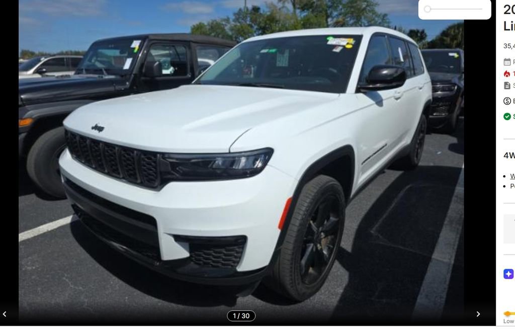 Used 2023 Jeep Grand Cherokee L Limited w/ Black Appearance Package AWD/4WD image 6