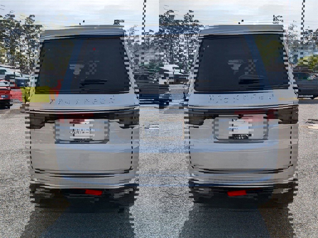 New 2024 Jeep Wagoneer 2WD w/ Convenience Group I image 6