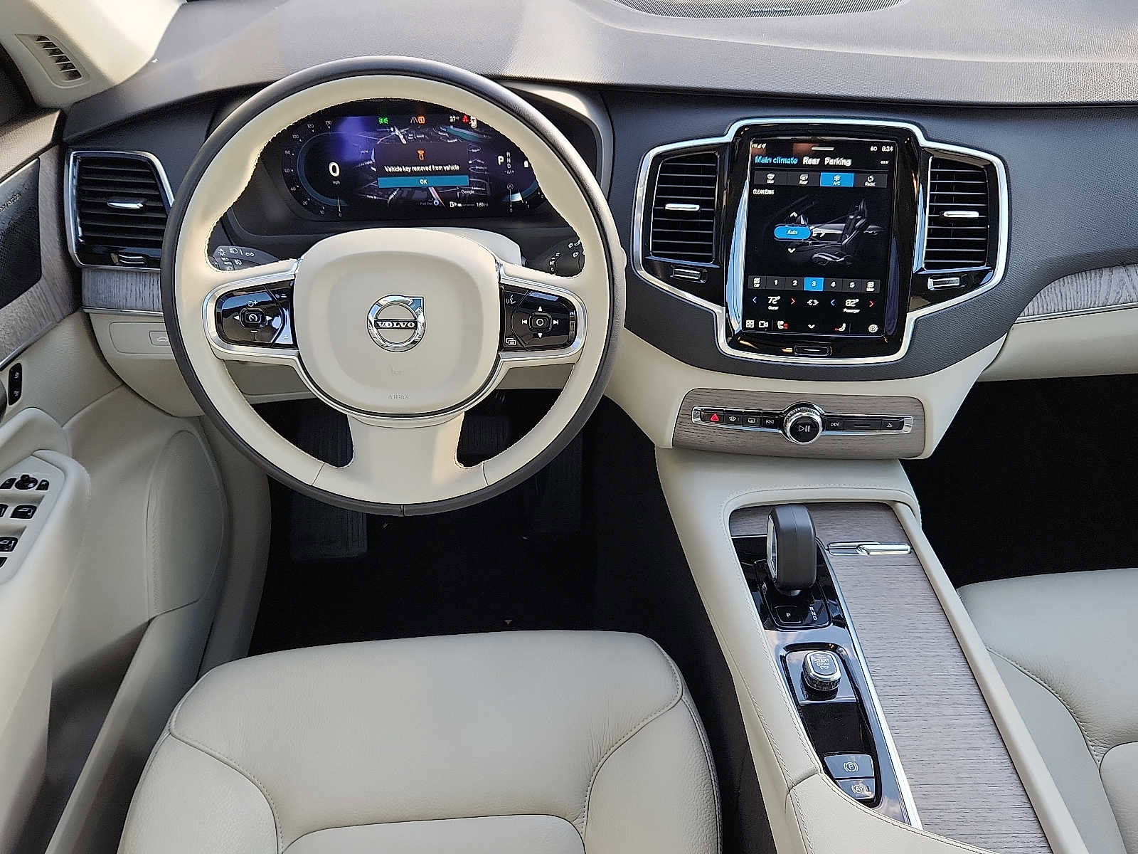 Certified 2023 Volvo XC90 B6 Plus w/ Protection Package Premier image 11