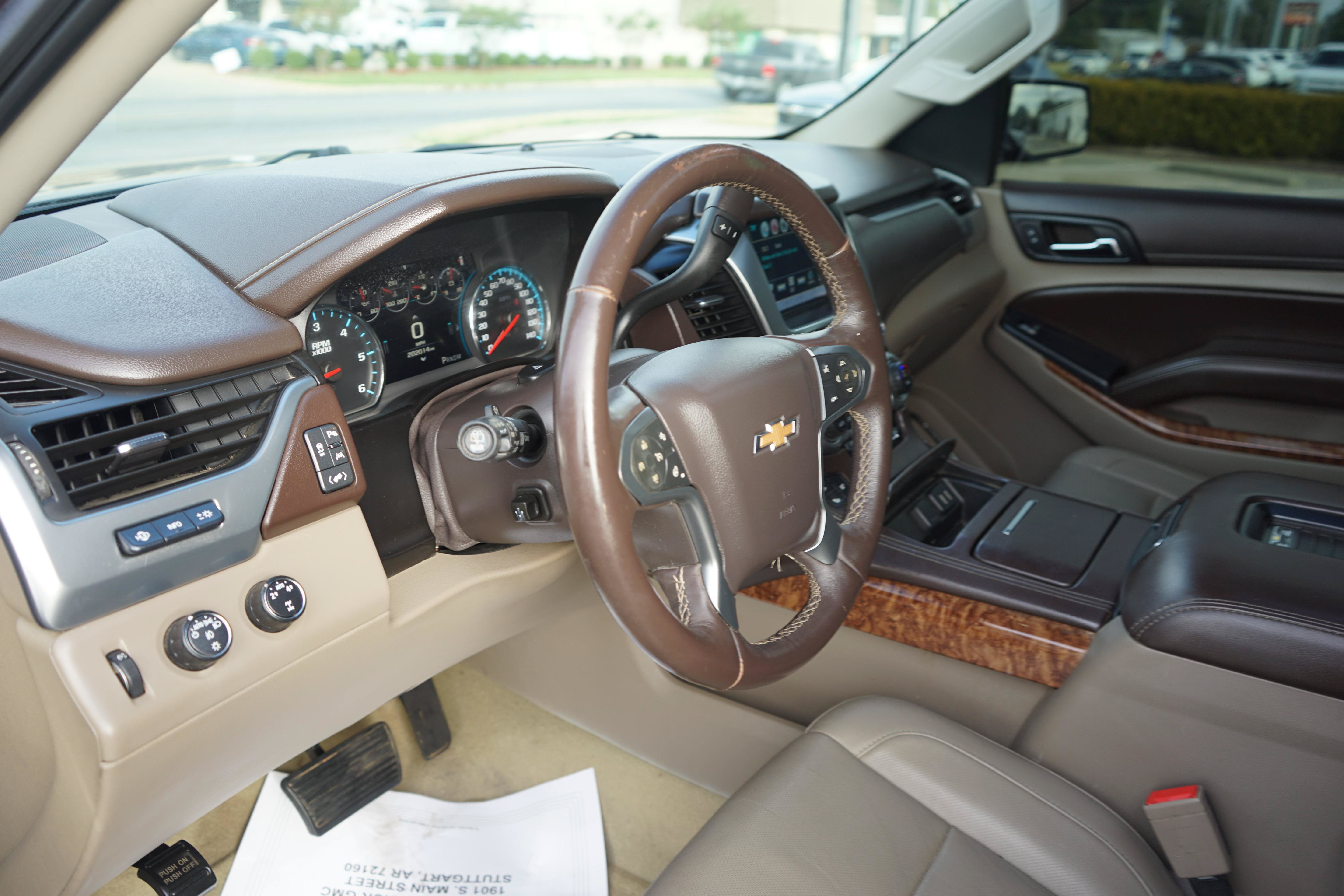 Used 2016 Chevrolet Tahoe LTZ AWD/4WD image 10