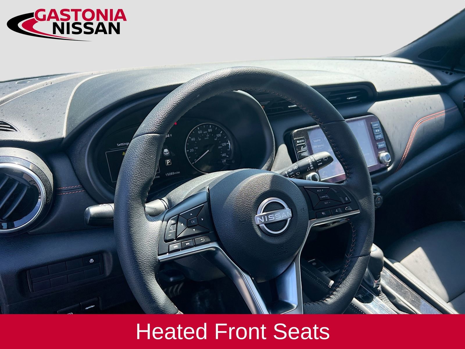 Used 2024 Nissan Kicks SR w/ SR Premium Package image 11