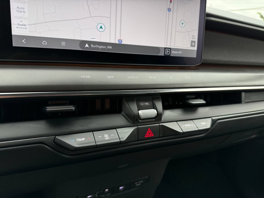 Certified 2024 Kia EV9 Land AWD/4WD image 33