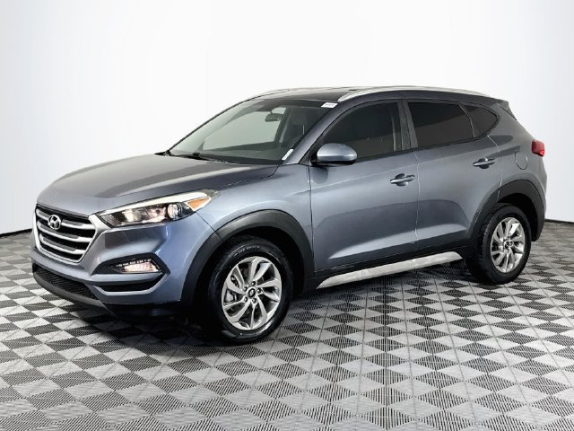 Used 2017 Hyundai Tucson SE w/ SE Popular Package 02 FWD image 4