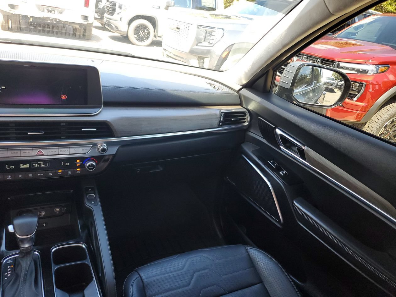 Used 2022 Kia Telluride SX w/ SX Prestige Package AWD/4WD image 15