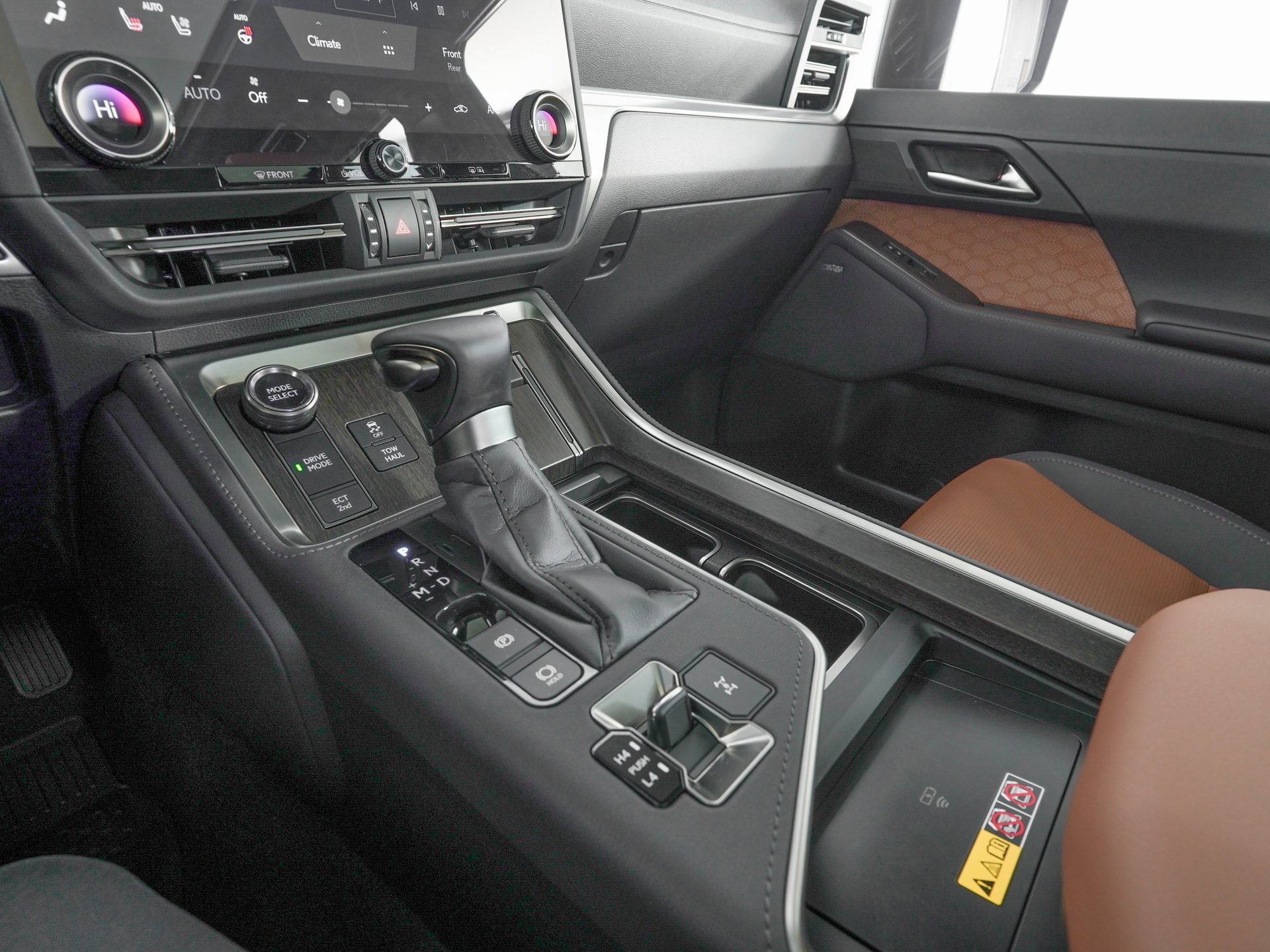 Used 2025 Lexus GX 550 image 25