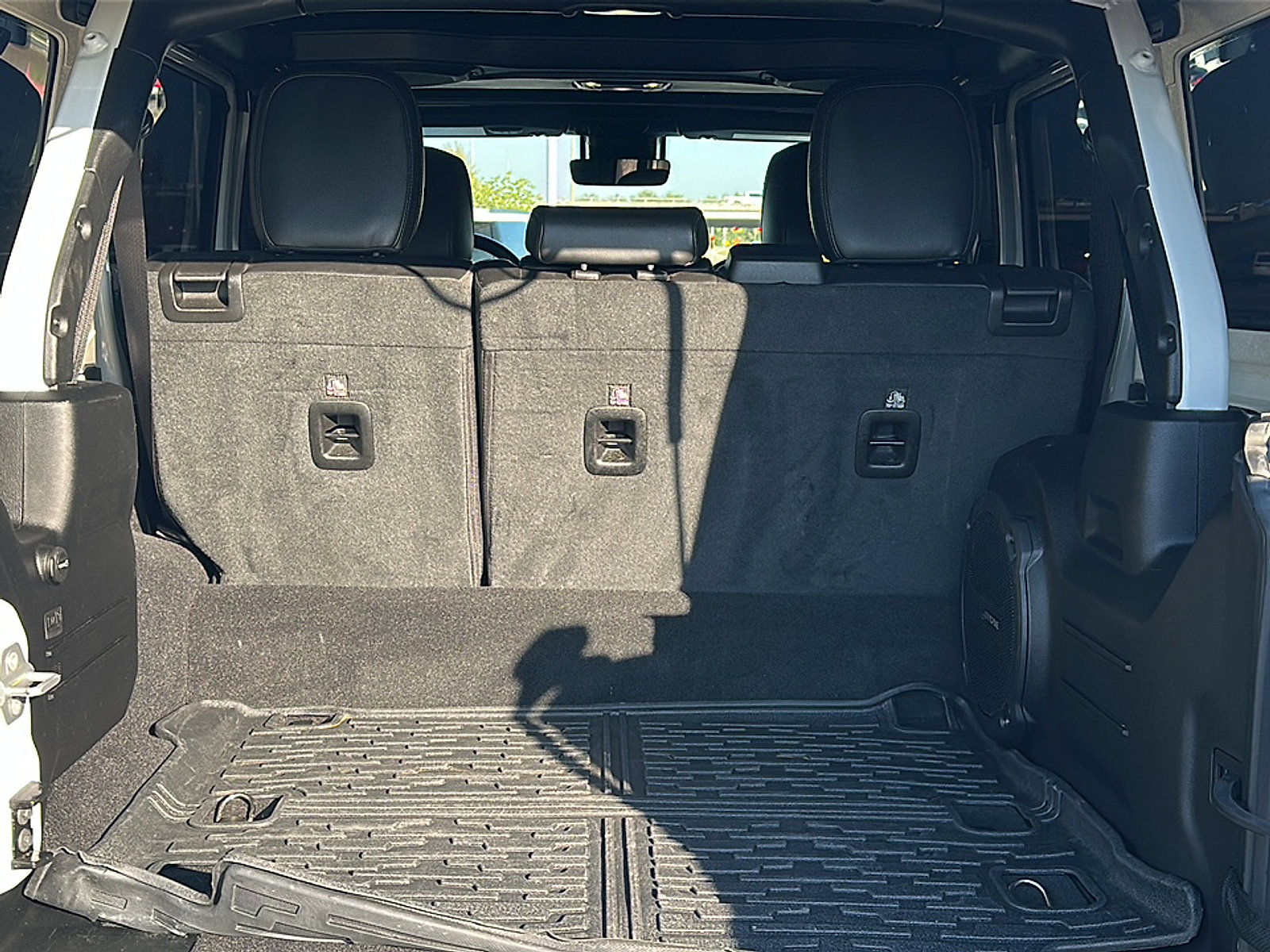 Used 2021 Jeep Wrangler Unlimited Rubicon 4xe w/ Safety Group image 21