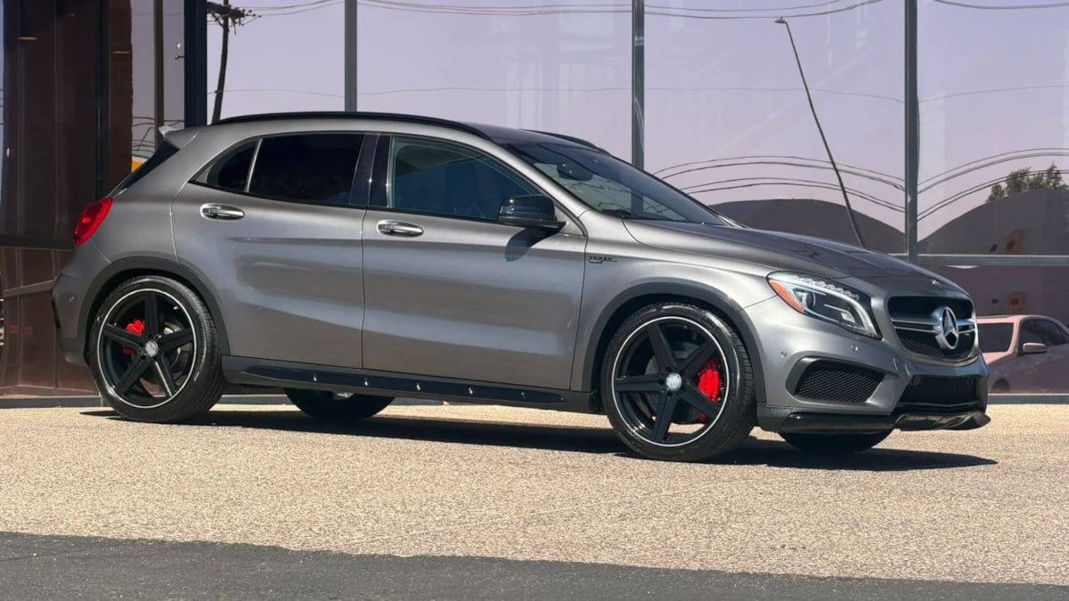 Used 2016 Mercedes-Benz GLA 45 AMG 4MATIC image 22