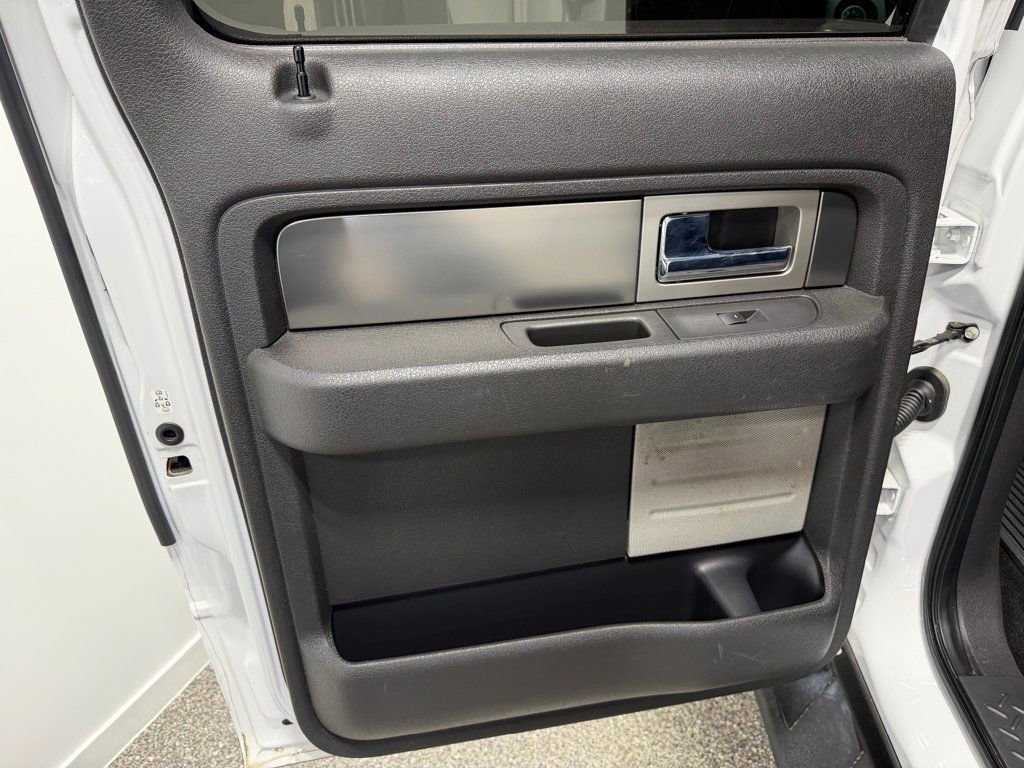 Used 2014 Ford F150 Raptor w/ Equipment Group 801A Luxury image 32