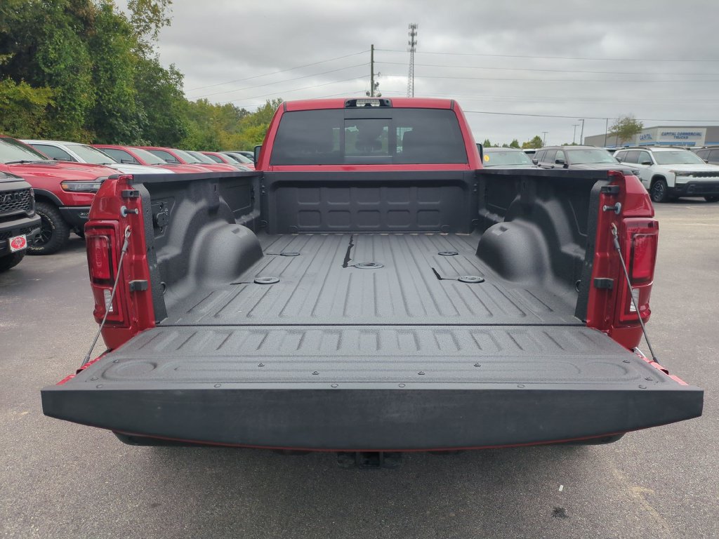 New 2026 RAM 3500 Laramie AWD/4WD image 32