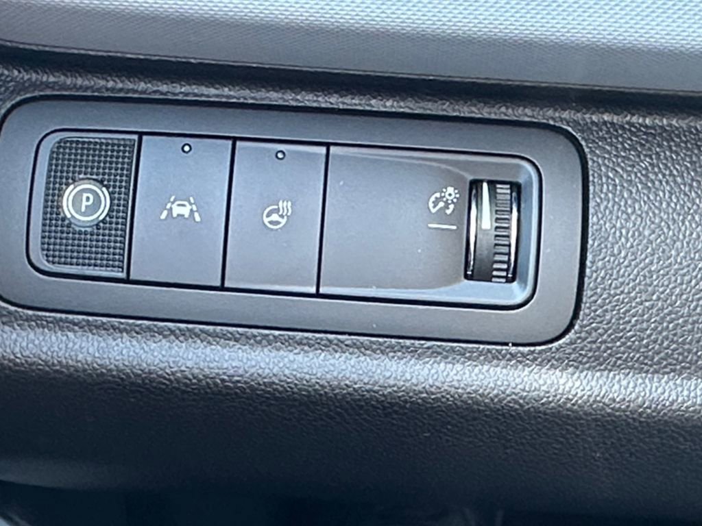 New 2027 Chevrolet Bolt LT image 21