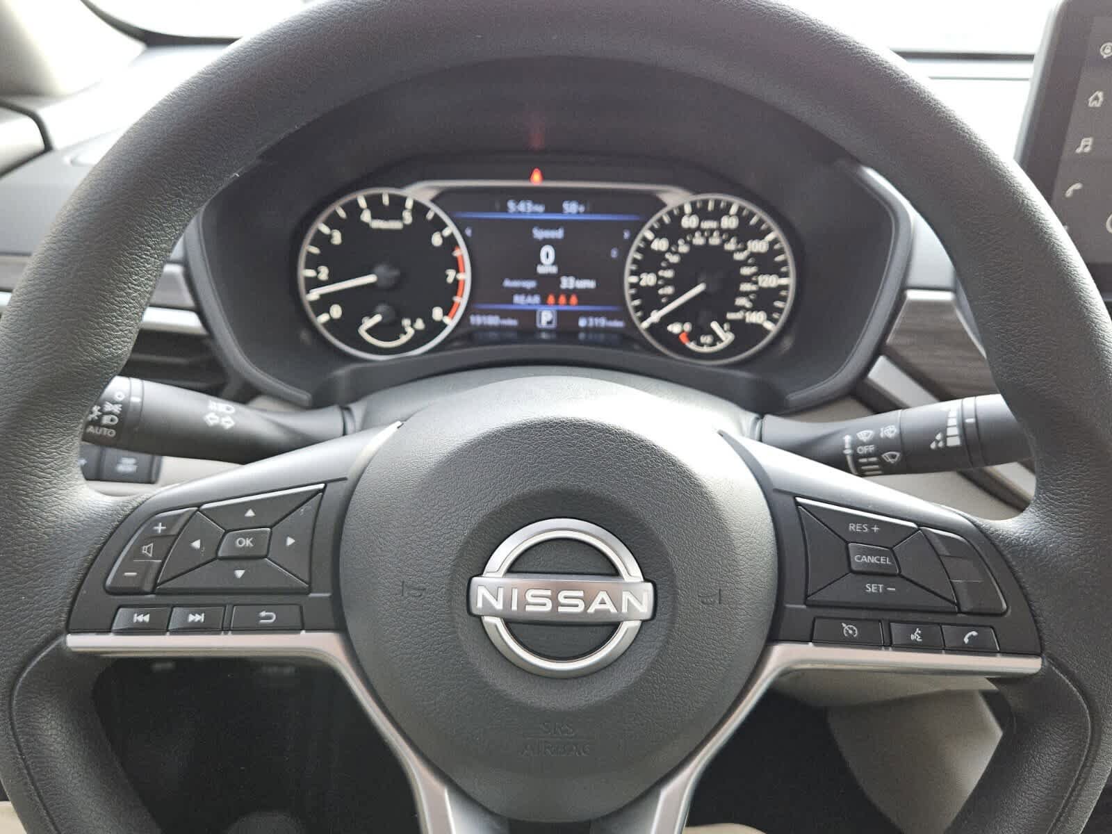 Used 2025 Nissan Altima 2.5 SV w/ SV Special Edition Package FWD image 11