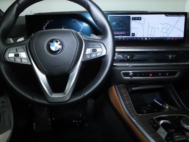 Used 2025 BMW X5 xDrive40i AWD/4WD image 31