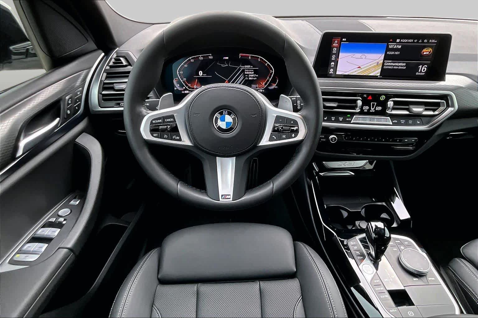 Used 2024 BMW X3 sDrive30i w/ M Sport Package RWD image 5