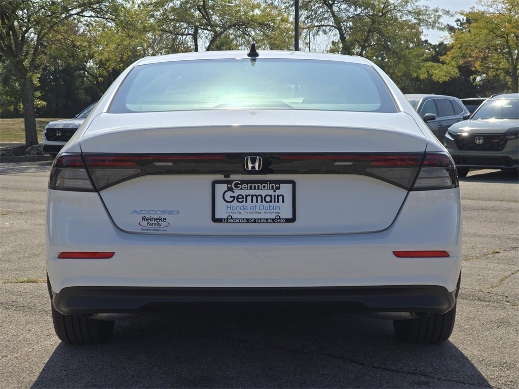 New 2025 Honda Accord SE image 15