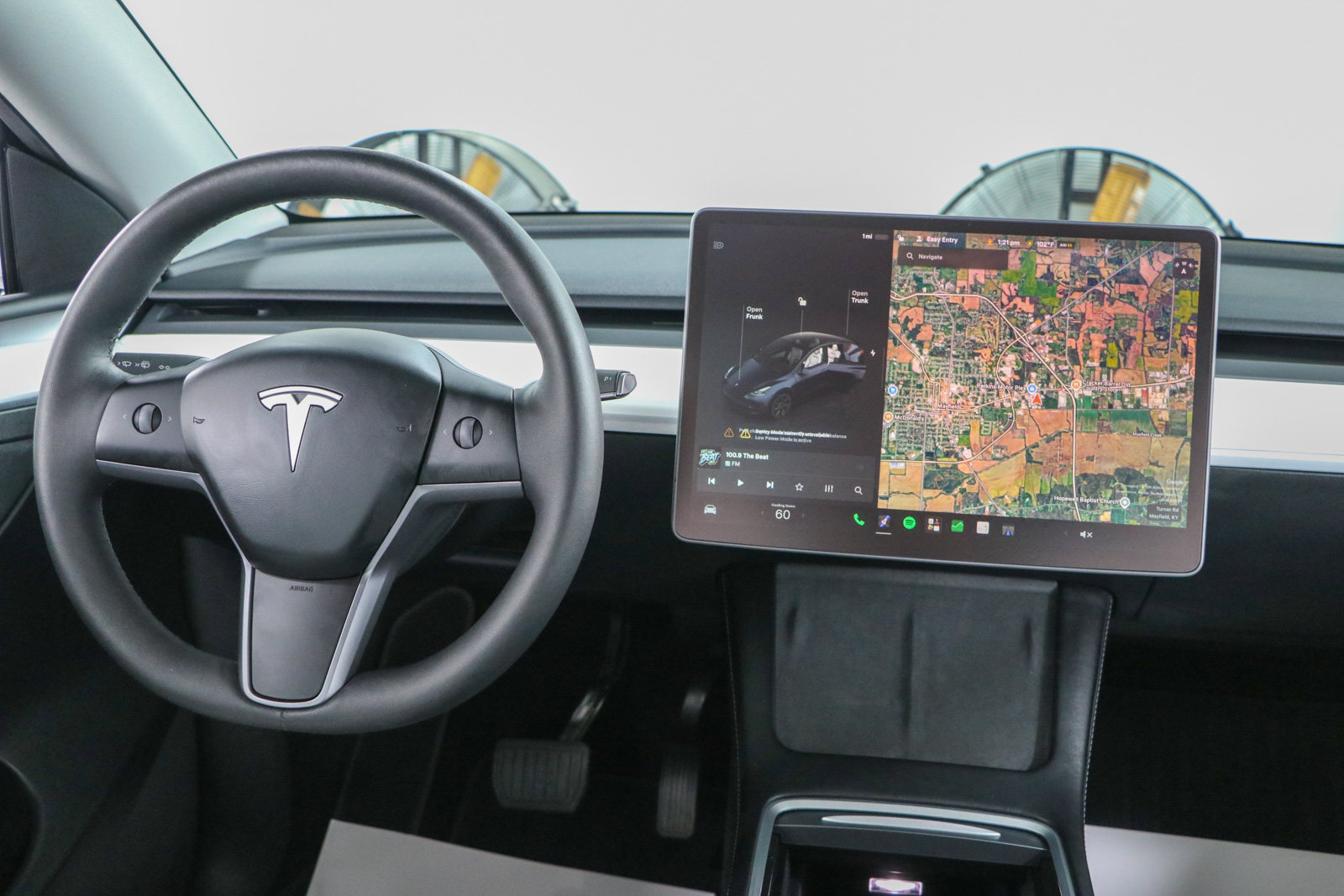 Used 2024 Tesla Model Y Long Range RWD image 16