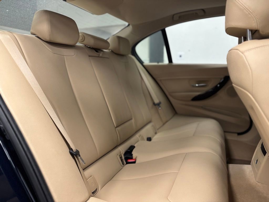 Used 2015 BMW 328d Sedan RWD image 13