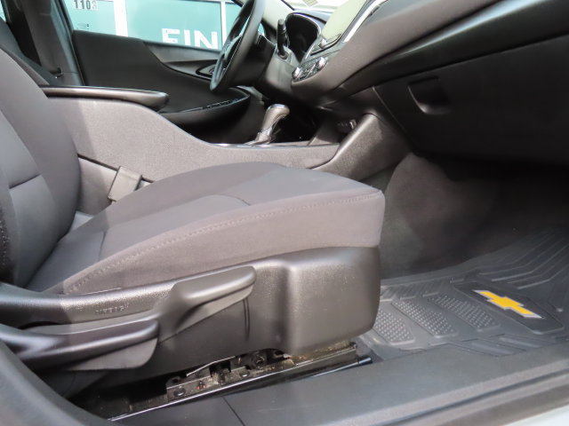 Used 2020 Chevrolet Malibu LT FWD image 30
