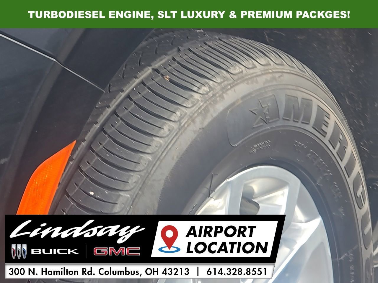 Used 2023 GMC Yukon XL SLT w/ SLT Premium Package image 6