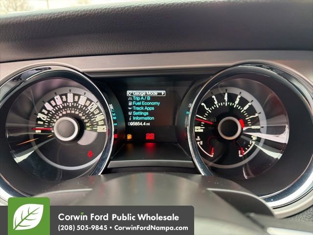 Used 2013 Ford Mustang GT Premium w/ Electronics Pkg image 16