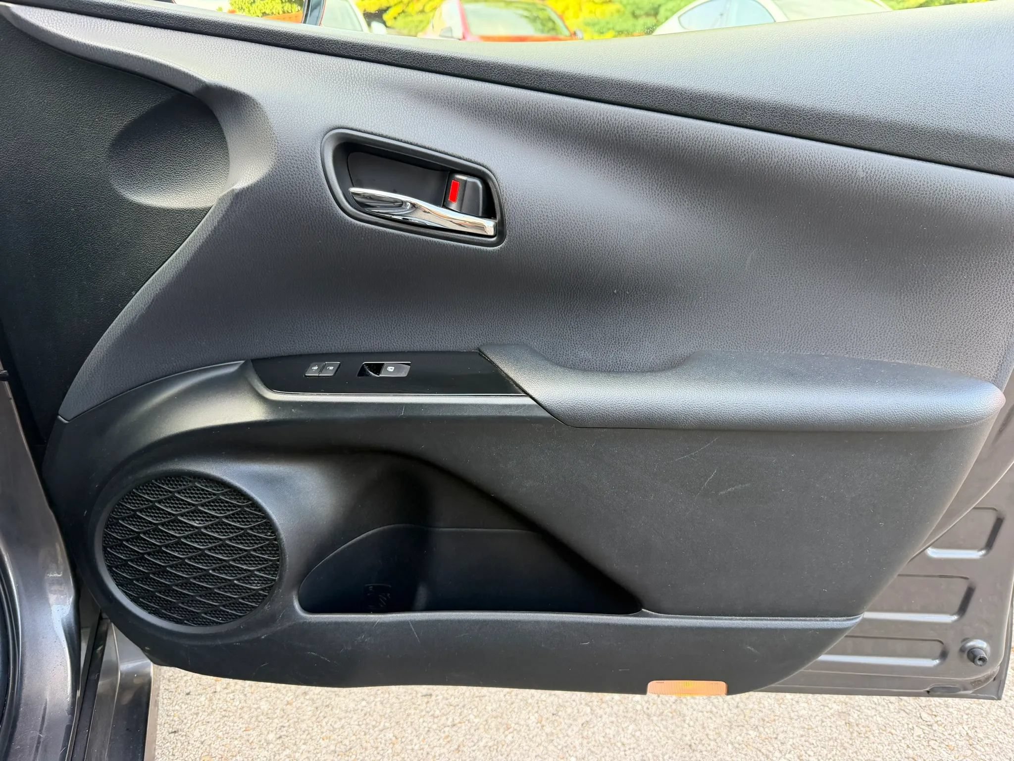 Used 2018 Toyota Prius Two w/ Prius Two Safety Plus Package FWD image 28