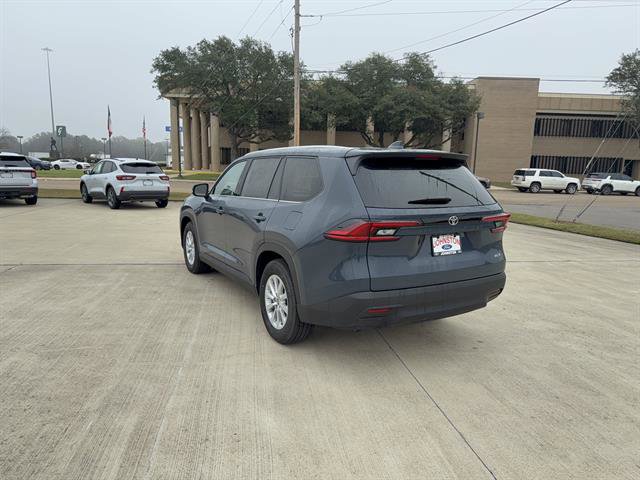 Used 2025 Toyota Grand Highlander XLE image 5
