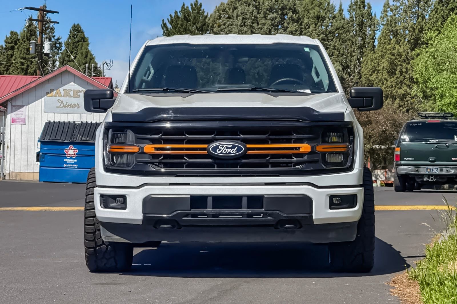 Used 2025 Ford F150 XLT w/ Equipment Group 301A Standard AWD/4WD image 10