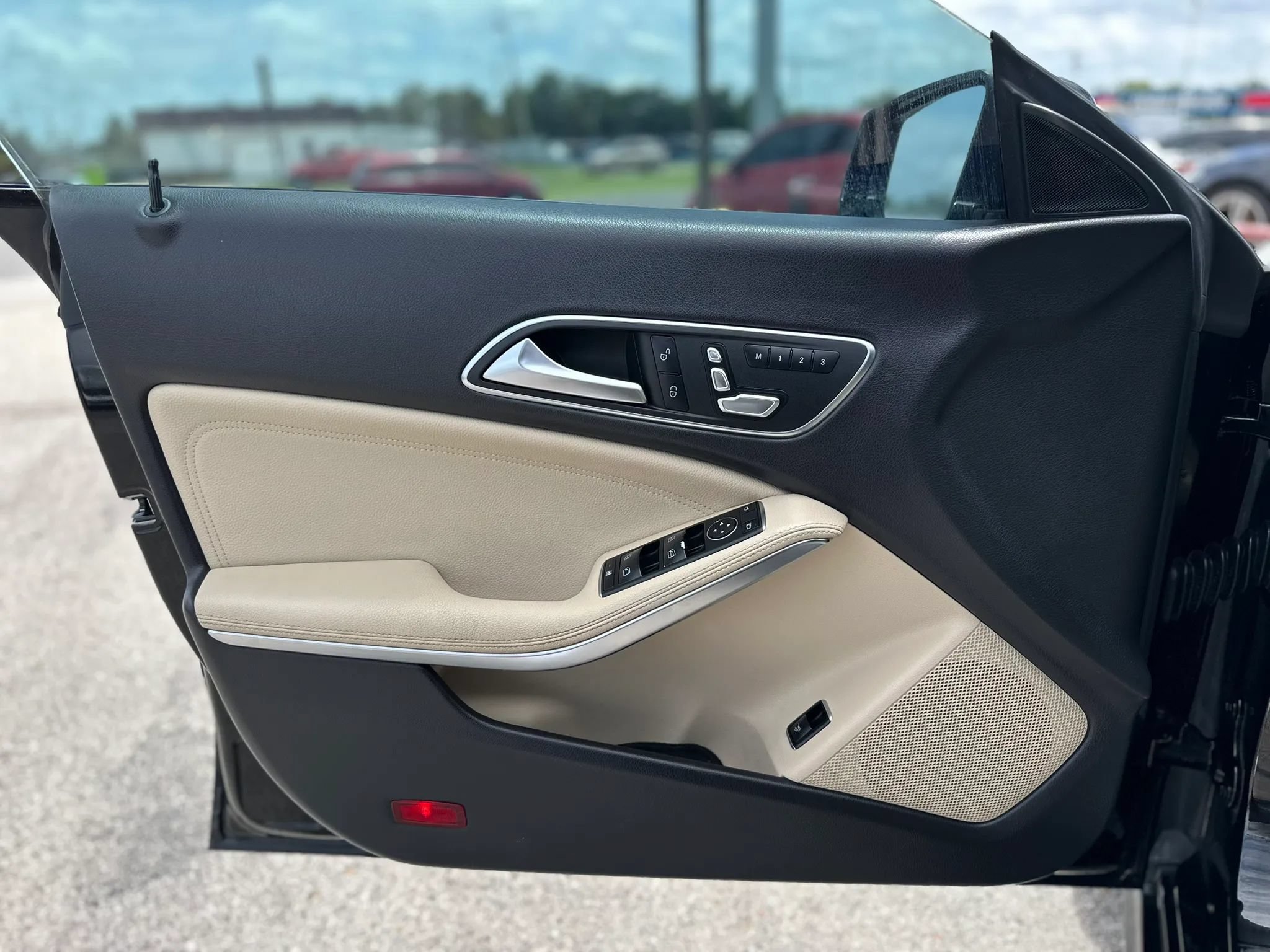 Used 2018 Mercedes-Benz CLA 250 image 20