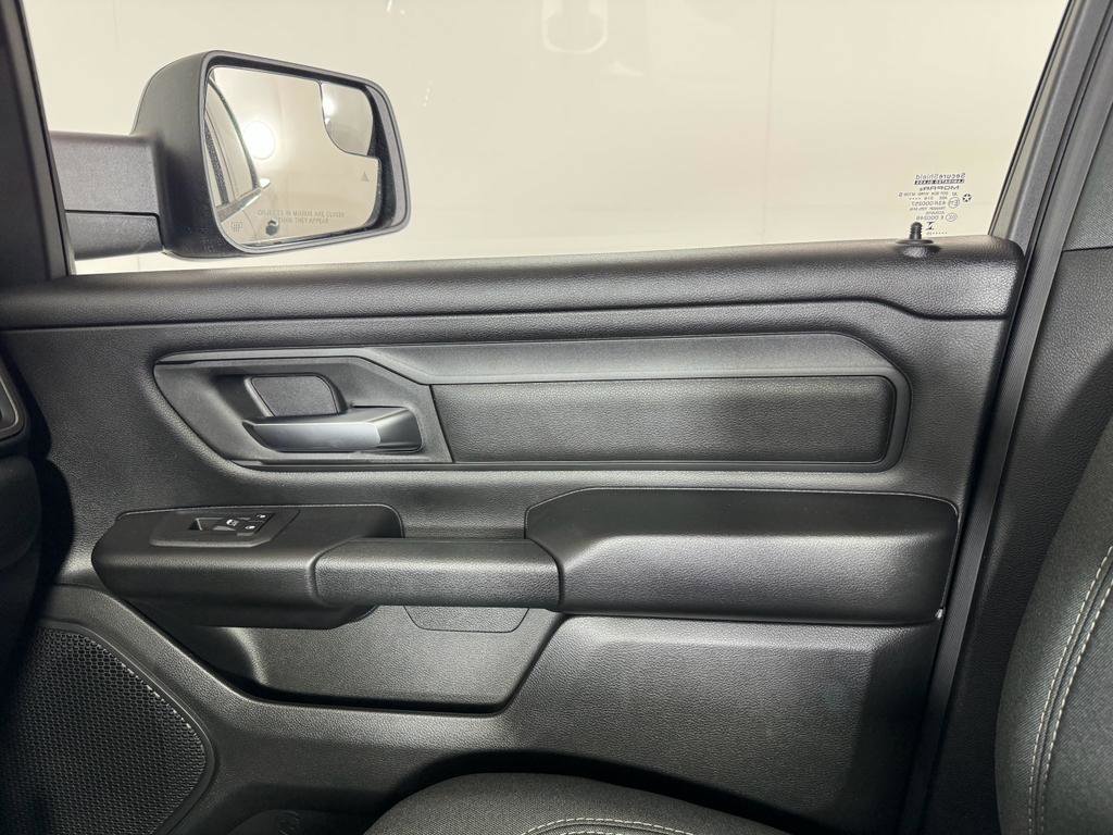 New 2025 RAM 1500 Tradesman w/ Night Edition image 41
