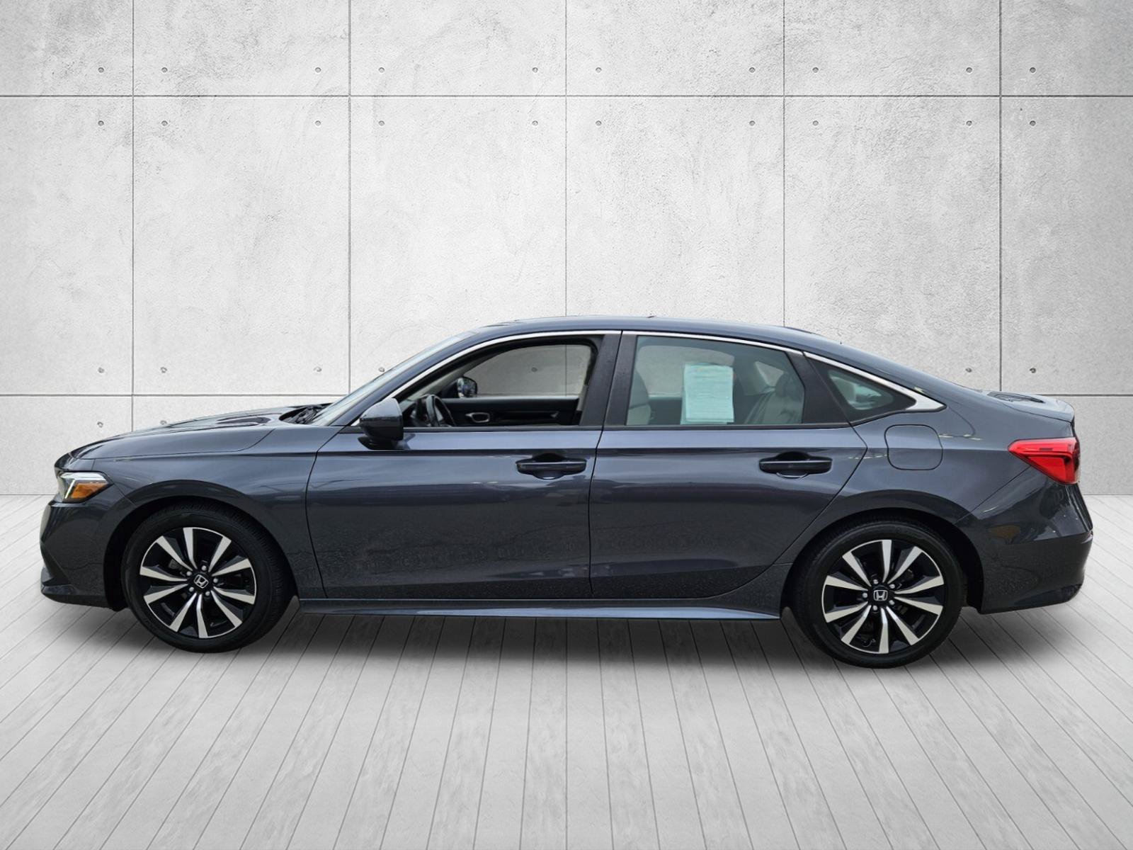 Used 2022 Honda Civic EX image 4